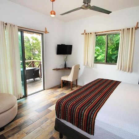 Suites Pancho Villas Bacalar - Lagoon View מראה חיצוני תמונה