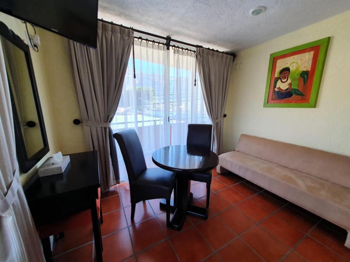 Suites Pancho Villas Bacalar - Lagoon View מראה חיצוני תמונה